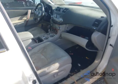 2012 Toyota Highlander Limited V6 z USA, uszkodzony, nr VIN 5TDDK3EH0CS101438